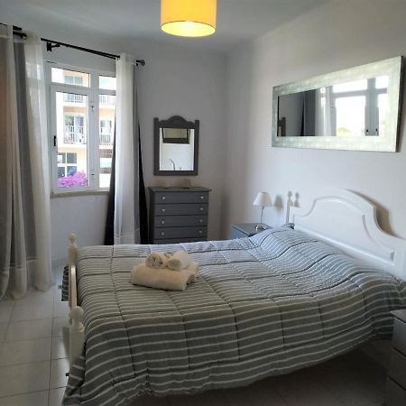 1A Atlantico - Casas & Papeis Apartment Armacao de Pera Bagian luar foto