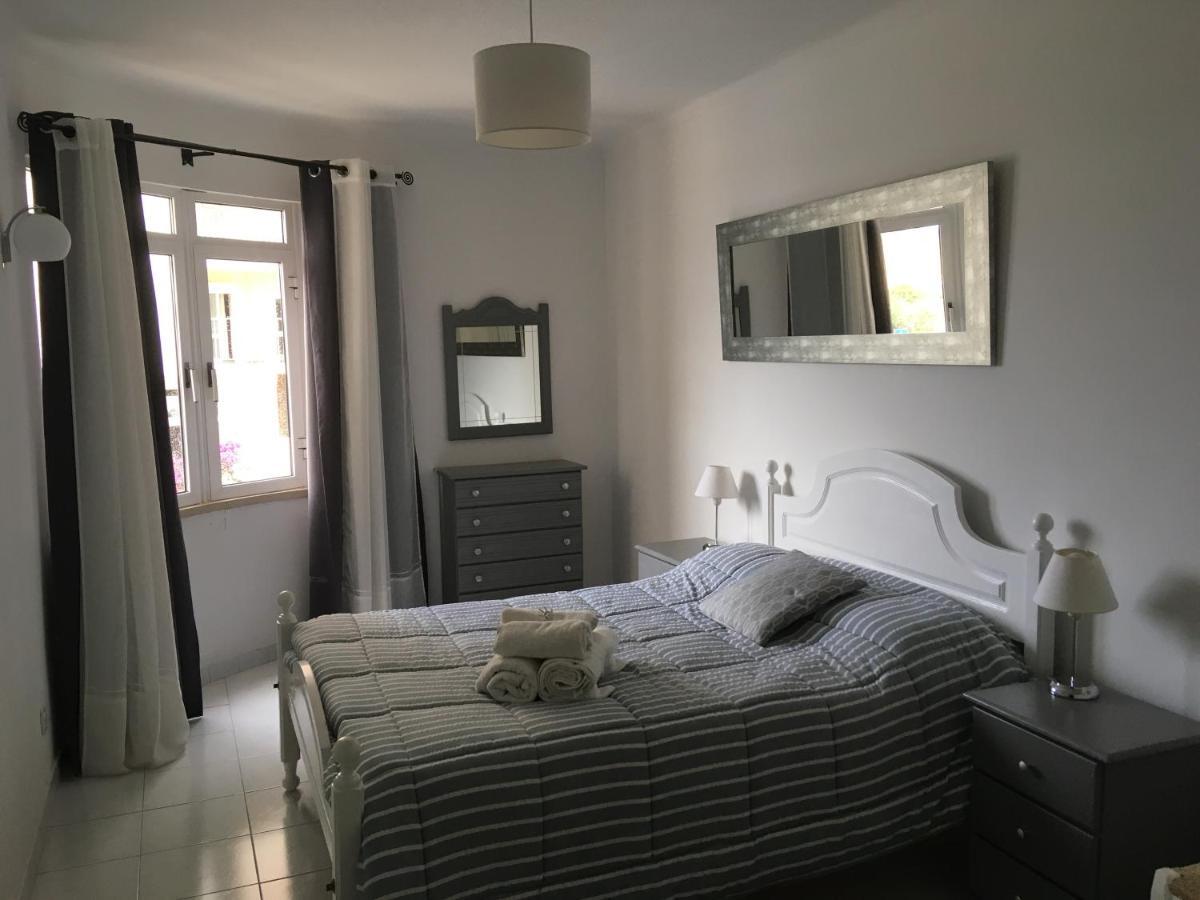 1A Atlantico - Casas & Papeis Apartment Armacao de Pera Bagian luar foto